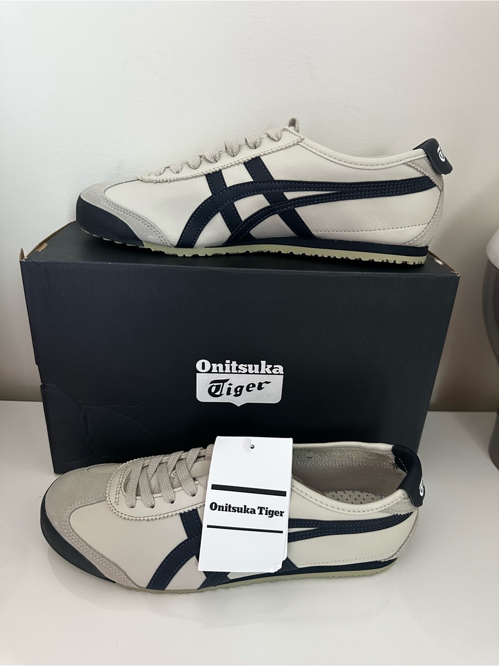 Onitsuka Tiger Men's Beige and Black Mexico 66 Sneaker Unisex Size 8 - Picture 4 of 10